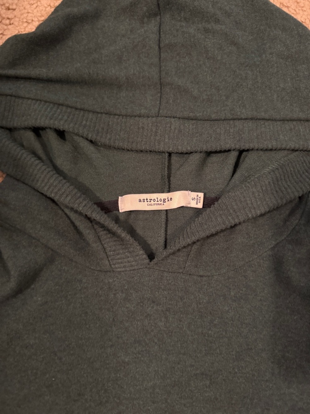Women's Dark Green Scoop-Neck Sweater